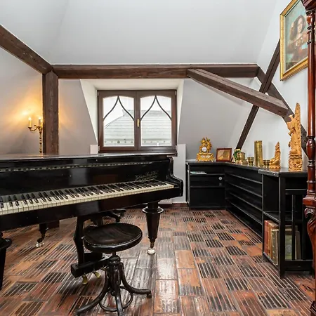 Apartment The Grand Penthouse With Stunning View To Heroes Square Budapest
