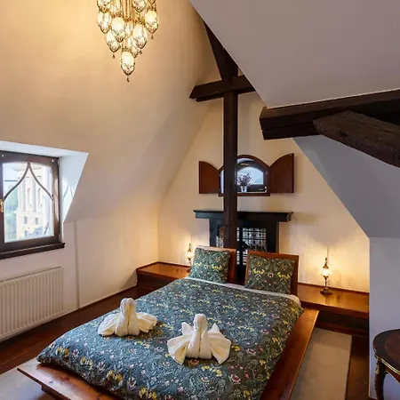 Apartment The Grand Penthouse With Stunning View To Heroes Square Budapest