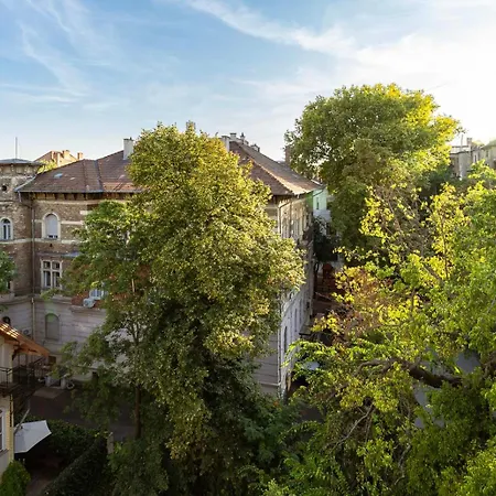 Apartment The Grand Penthouse With Stunning View To Heroes Square *