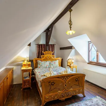 Apartment The Grand Penthouse With Stunning View To Heroes Square *